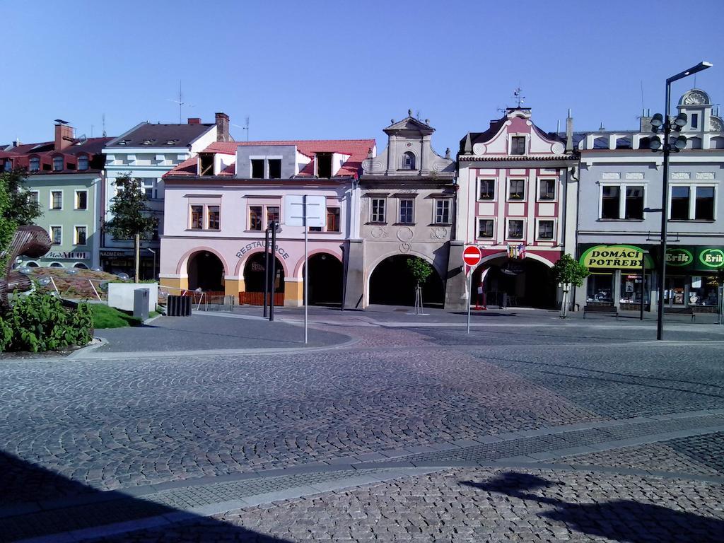 Hotel Zlaty Kohout Mlada Boleslav Exterior photo